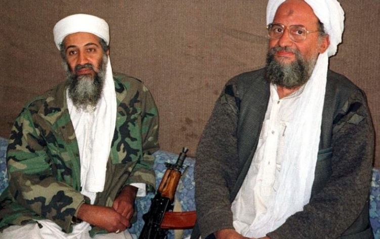 Ayman al-Zawahiri (à droite), ici aux côtés d'Oussama ben Laden en 2001